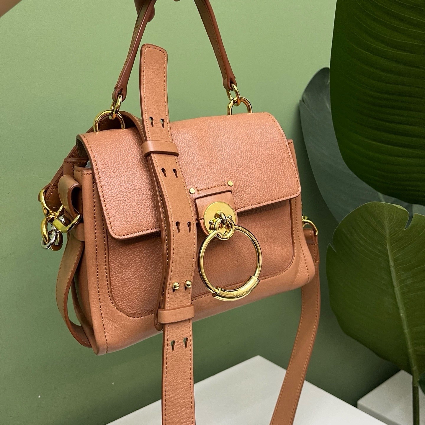 Chloe Pre-Owned Authentic Messenger Bag Taupe 28*18*12 Free Tracked Shipping