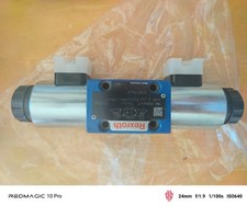 Bosch Rexroth hydraulic valve: 4WE 6 J62/EG24N9K4 S0407. 