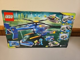Lego 7067 Alien Conquest Jet-Copter Encounter  Retired 100% Complete 2011