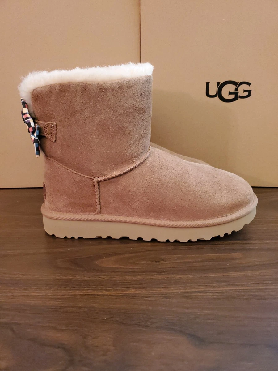 Ugg checker hot sale
