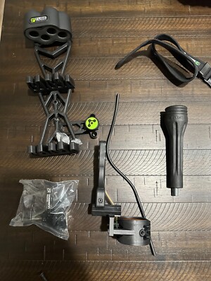 Kit Accessori Tiro Con L'Arco FUSE – Rest QAD, Mirino 5 Pin, Faretra, Universale