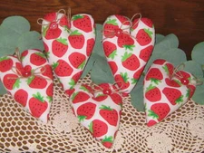 Country Strawberry Decor 5 Hearts Bowl Fillers Ornaments Handmade Wreath Accents