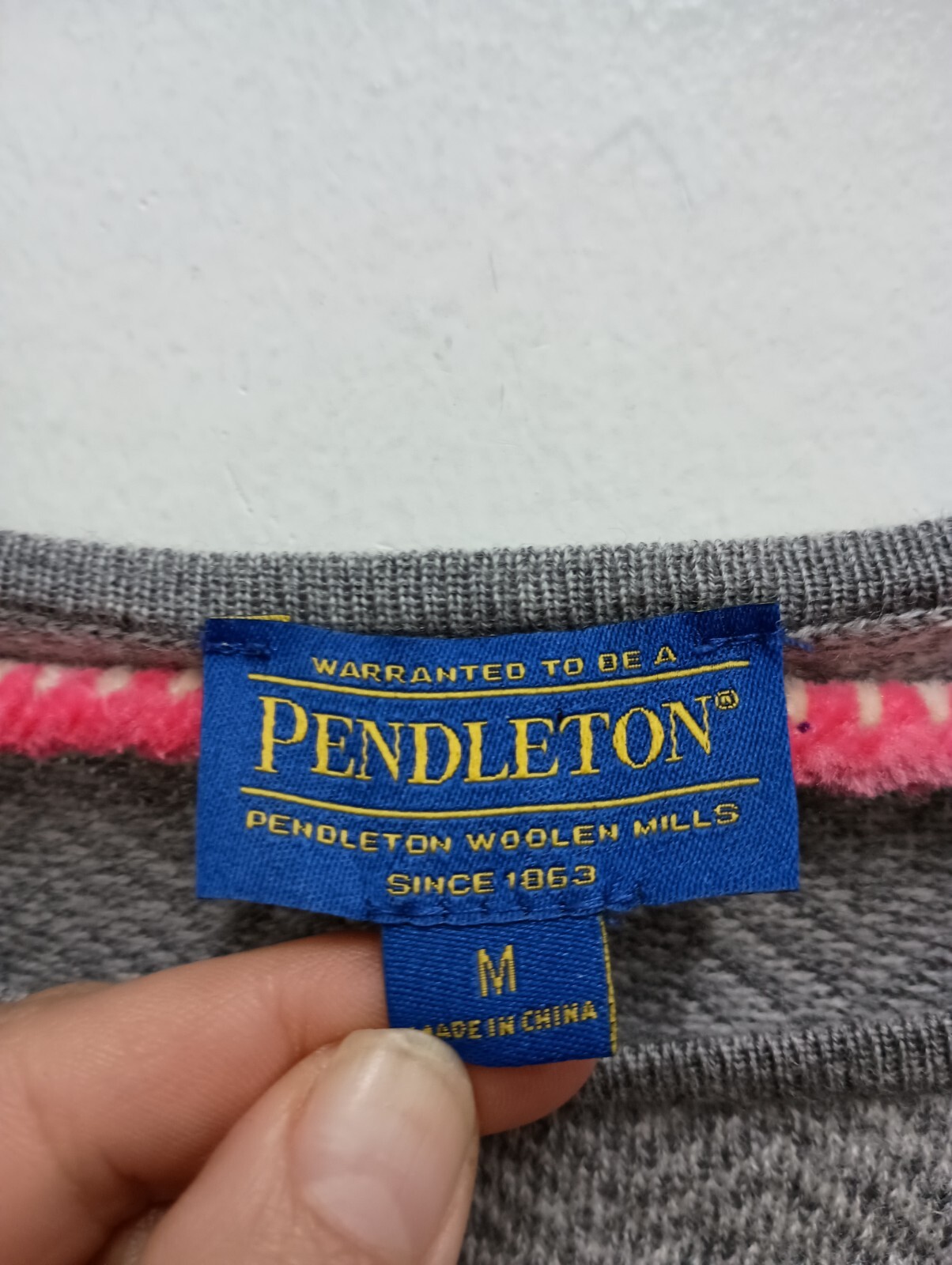 Pendleton Womens 100% Wool Sweater Medium Gray Fl… - image 4