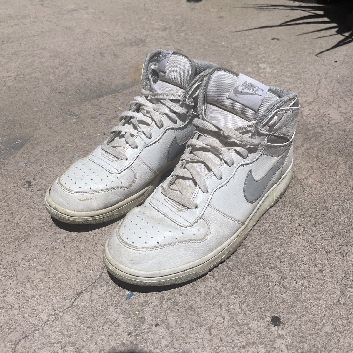 grey nike high top basketball shoes