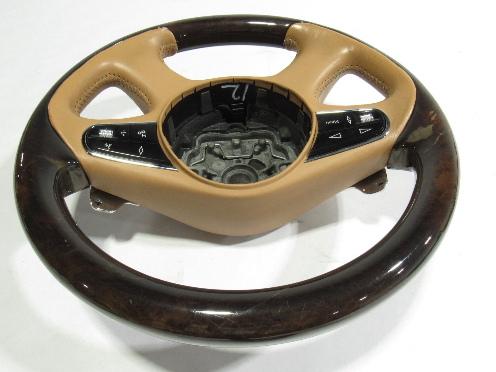 10-20 Bentley Mulsanne 2012 Steering Wheel w/ Paddle Switch Y2