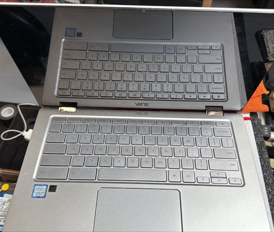 ASUS Chromebook Flip 14'' m3-8100Y 8GB 64GB SSD C434T Parts/Not Working