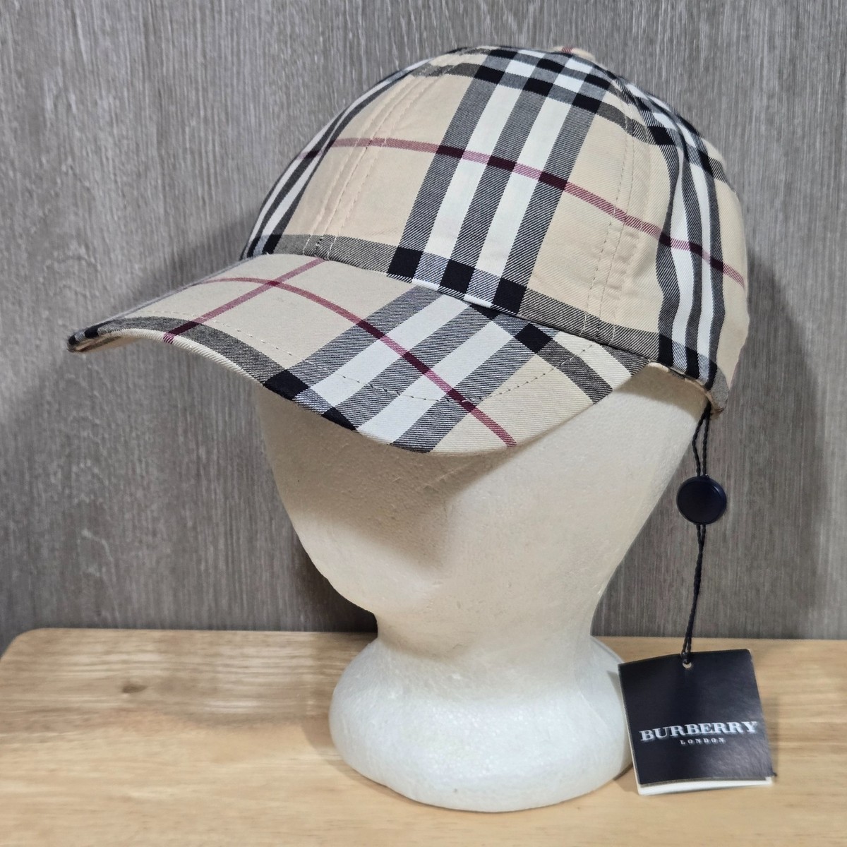 BURBERRY London ベースボールキャップ ノバチェック M L Burberry London Nova Check Ball Cap Snapback Hat Beige Plaid Made