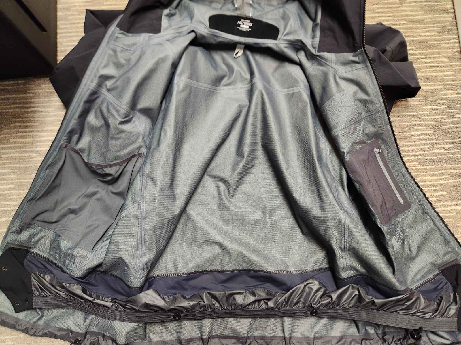 Arc'teryx Sabre Hardshell Jacket Ski Goretex 2018 - Men's Size XL thumbnail 6