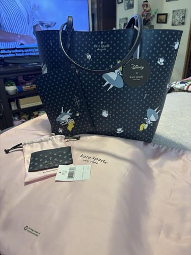 Kate Spade Large Disney Alice In Wonderland Reversible Tote With Large Pouch SET - Picture 24 of 24
