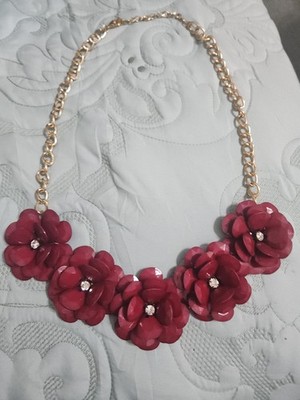 Merona Flower Statement Necklace   Rose Color Flowers Rhinestone Centers 18'' Vtg
