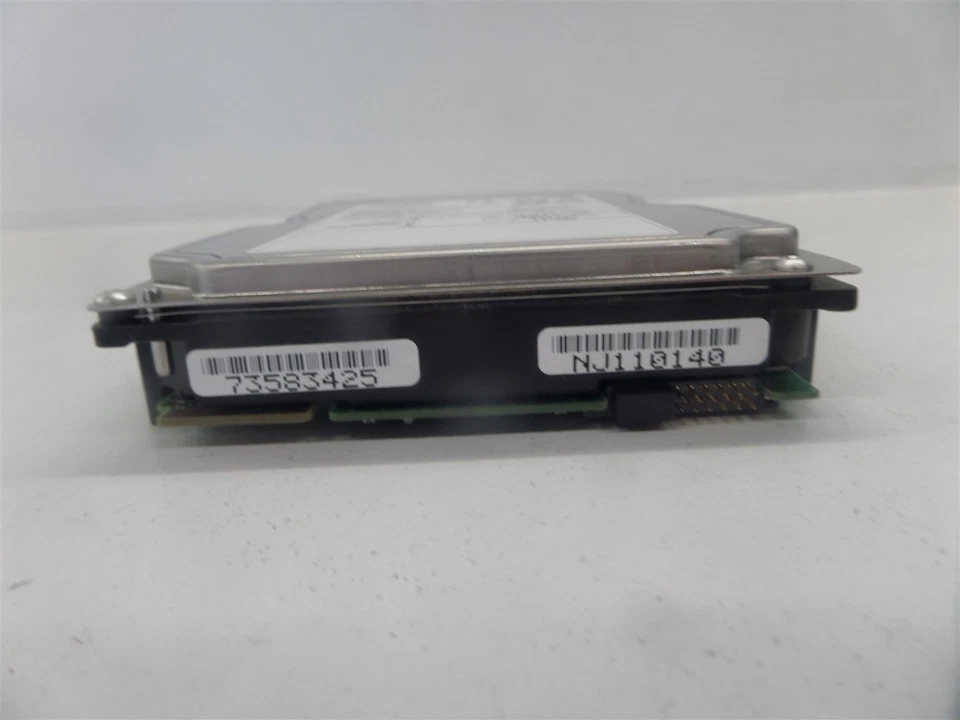 Seagate Cheetah ST39102LW 9.1GB 3.5" SCSI Hard Drive - Image 3 of 4