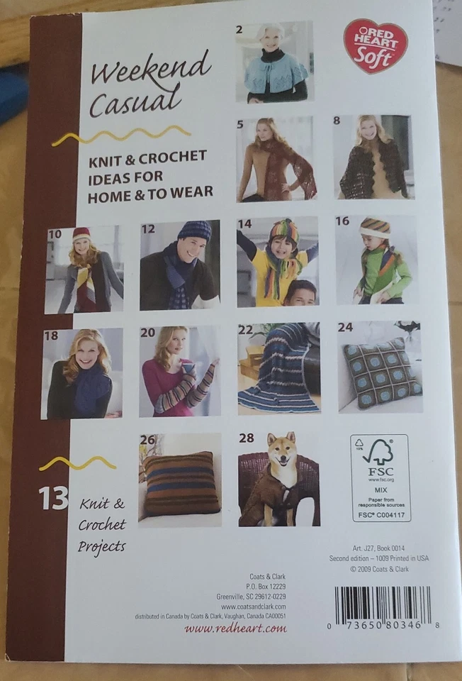 Red Heart WEEKEND CASUAL Knit & Crochet Ideas for Home & To Wear 2009 Book 0014 - Image 2 of 3
