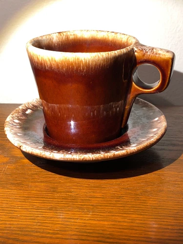 Vintage Hull Oven Proof USA Brown Drip Glaze Pottery Coffee Tea Mug Cup O Handle