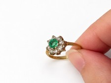 Vintage 18ct Gold Diamond And Emerald Cluster Ring - Size G