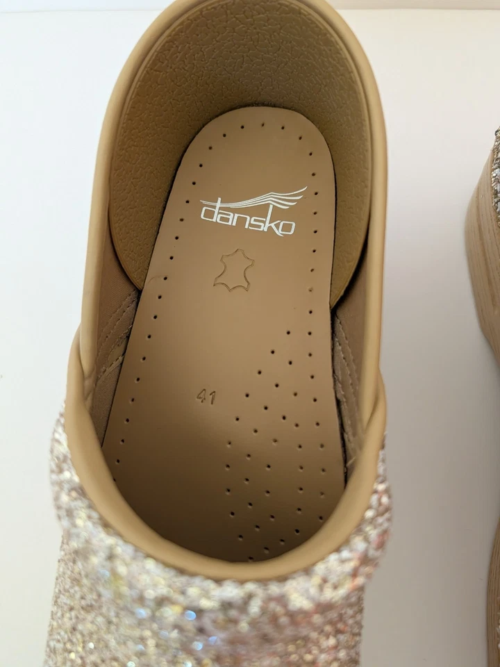 Zueco sin cordones profesional DANSKO brillo en champán talla 41 Foto 4 de 4