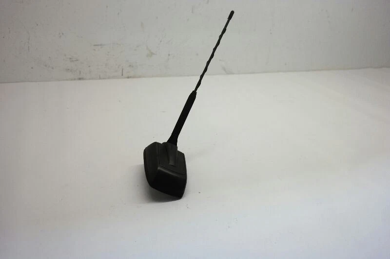 2010 2011 2012 FORD FUSION УСТАНОВЛЕННАЯ НА КРЫШЕ АНТЕННА И ОСНОВАНИЕ OEM - Изображение 2 из 4