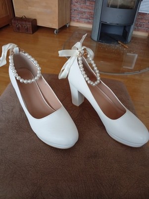 Hochzeit Leder Riemchenpumps  Gr. 42  in weiß mit Perlen Riemchen und Plateau