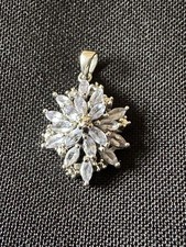 Tanzanite & 925 Sterling Silver Snowflake Cluster Pendant - Excellent condition 