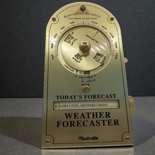 Vintage Small Brass Nauticalia Ship Sea Weather Forecaster Desk Barometer