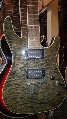 CORT KX1Q - EMG HUMBUCKERS - KILLER ROCK AXE
