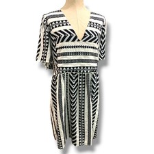 3X Old Navy Plus Size Boho Tribal Mini Dress V-Neck Black White Pockets