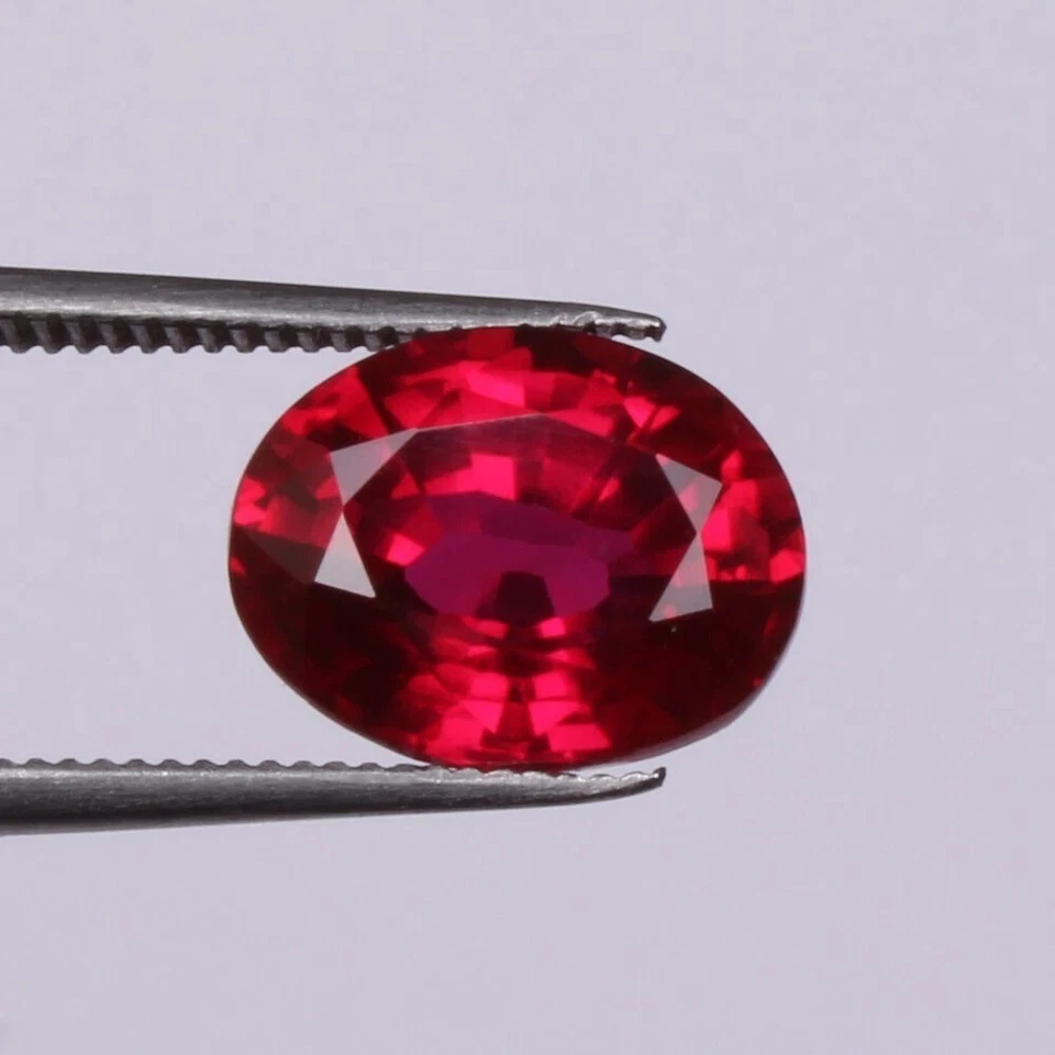 Blood Red Ruby 7.60 Ct. Oval Cut Mozambique Precious 100% RARE Loose Gemstone - Image 4 of 4