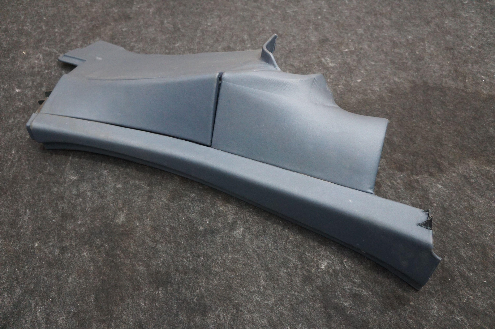 Rear Right Lower Quarter Panel Trim NY83-311A64-EAW Aston Martin Dbx 707 20-24