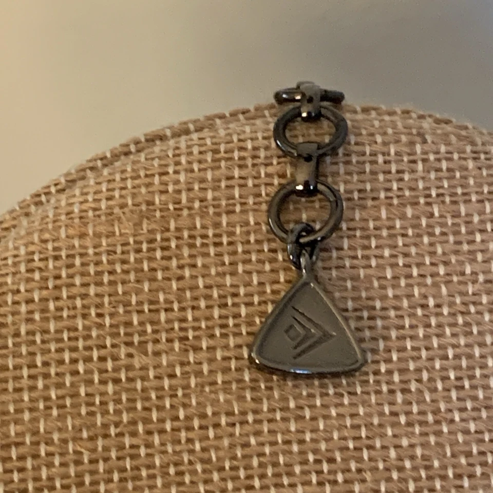 Collar Silpada KR Negro GunMetal Piedras Transparentes Swarovski 18-20" Foto 2 de 4