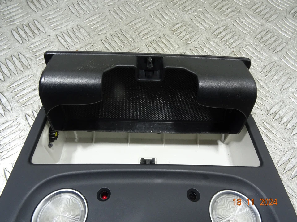 Audi A5 2.0 TDI Quattro S Line MK1 2013 cupé techo lectura confort luz *11107 Foto 4 de 4