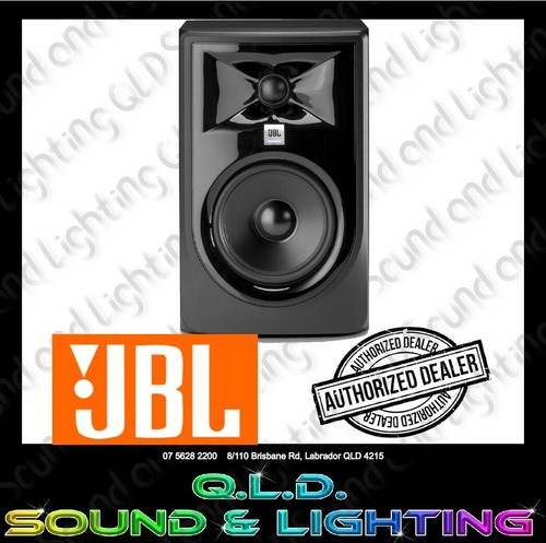 JBL 305P MKII Powered 5 Inch Two-Way 