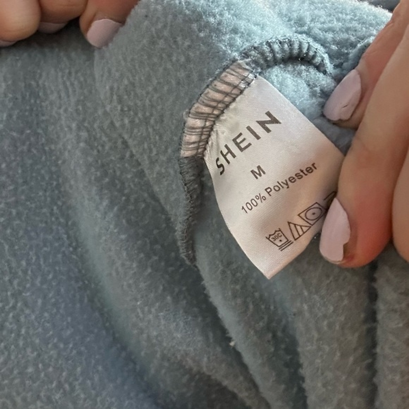 Two Sweater Bundle Color Block and Solid Hoodies - image 8