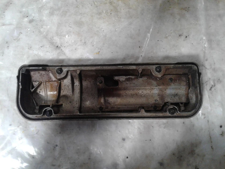 Used Engine Valve Cover fits: 2004 Pontiac Grand am Valve Cover Grade A Foto 2 de 4
