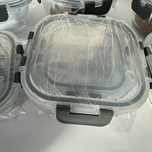Komuee Glass Food Storage Containers, Only 11 Containers, 23 Pcs, One Broken - Picture 6 of 17