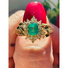 14K Gold Emerald and Diamond Starburst Ring