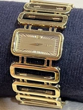 Vintage DKNY NY-3789 Women’s Rectangular Gold Bracelet  With a Gold Dial 30M WR