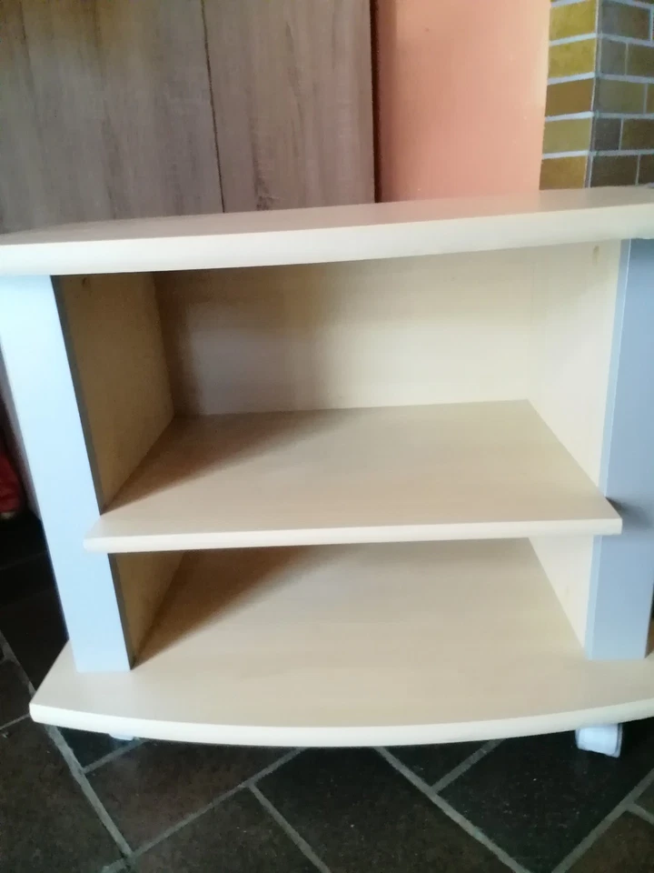 Fernsehertisch beige/grau, gebraucht L-64cm H-50cm T-36cm, zerlegt - Bild 4 von 4
