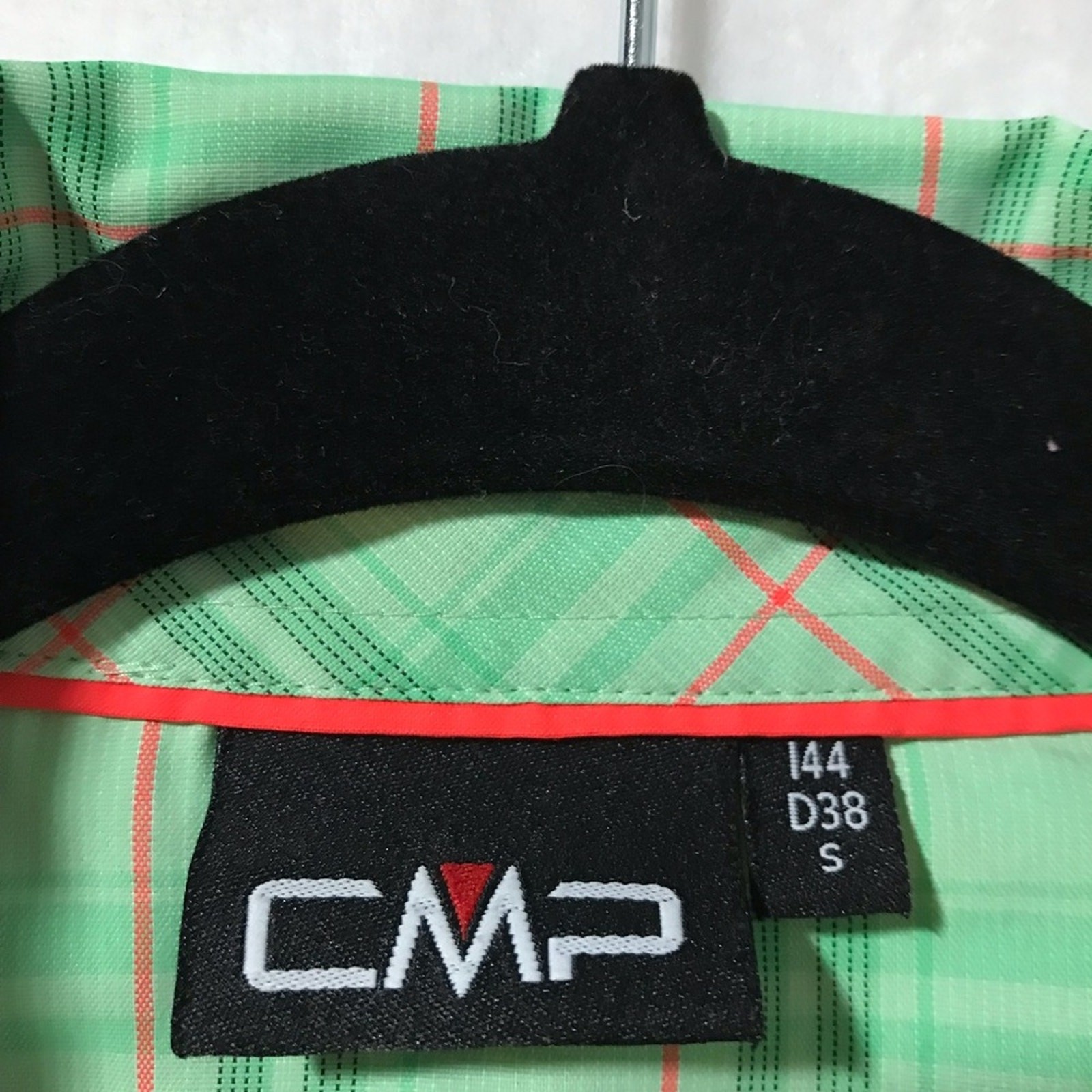 Cmp dry function short sleeve button up  green pl… - image 3