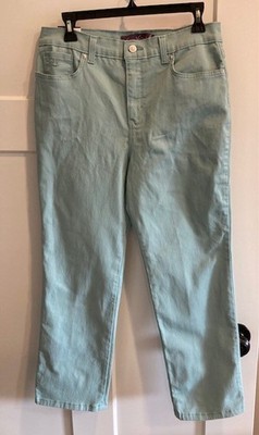 NWT Gloria Vanderbilt Amanda Jeans Aqua Sky 12P Petite Tapered Leg Classic Rise