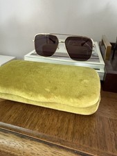 NWOT AUTH Gucci Gold Frame Aviator Large Sunglasses Original Velvet Case  Wipe Gucci Aviator Gold Sunglasses for Women for sale | eBay main image 3