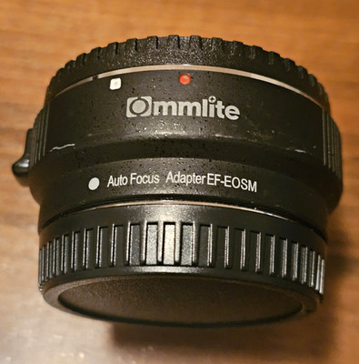 Commlite Autofokus Objektiv-Adapter EF-EOSM für Canon EOS M Drehanschluss