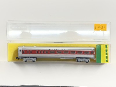 MINITRIX N SCALE SANTA FE 3117  OBSERVATION COACH 51 3032 00