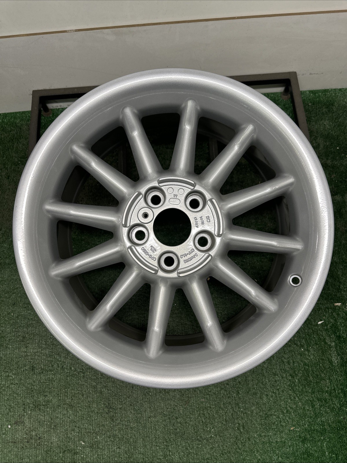 18” Aston Martin DB7 i6 OEM Wheel Rim Silver 18x8 Genuine Factory OE Original