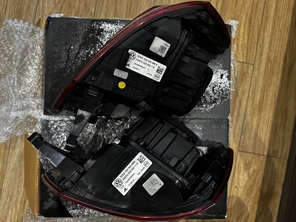 Fanali posteriori VW Polo AW 2019-2024 Foto 4 de 4