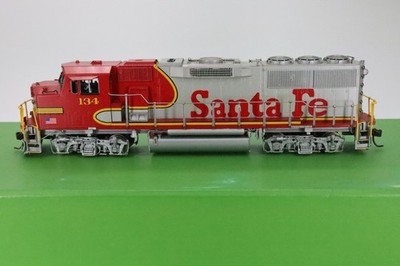 Overland Models / OMI 5364 ATSF GP60M Warbonnet HO Scale