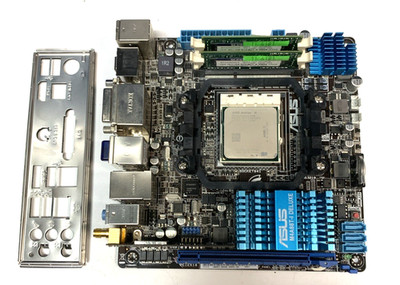 ASUS M4A88T-I DELUXE AMD 880 Mini-ITX Mainboard Sockel AM3 Athlon II 640 4GB RAM