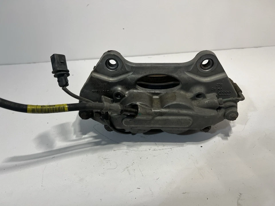 PINZA FRENO DELANTERA AUDI Q5 BREMBO LADO CONDUCTOR IZQUIERDO Foto 2 de 4