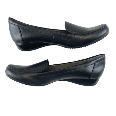 NWOB LIFE STRIDE Soft System Shoes Womens 9.5M Black Loafers Slip On Career
