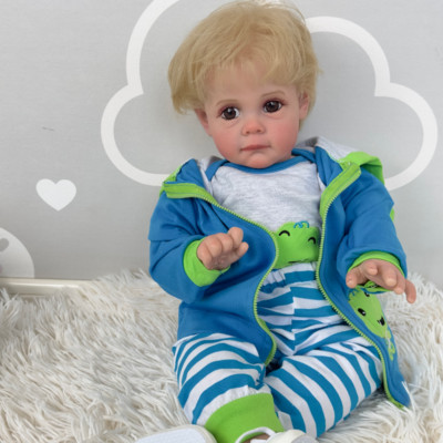 60CM Completed Vinyl Reborn Puppe Toddler Boy Hand Paint Dolls with 3D skin Gift