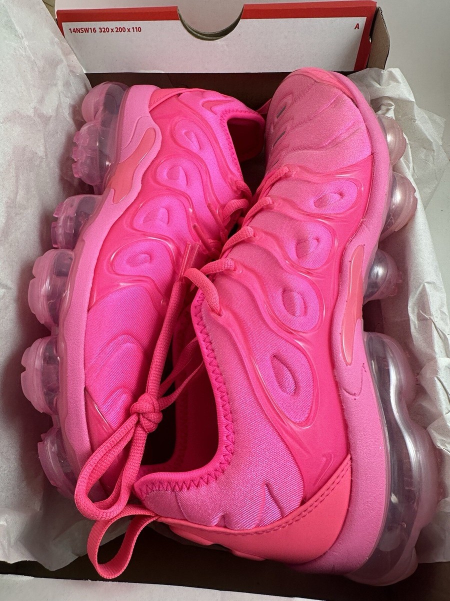 NIKE ☆ Air VaporMax Plus Pink Foam Nike Air Vapormax Plus Shoes Hyper Pink White FJ0720-639