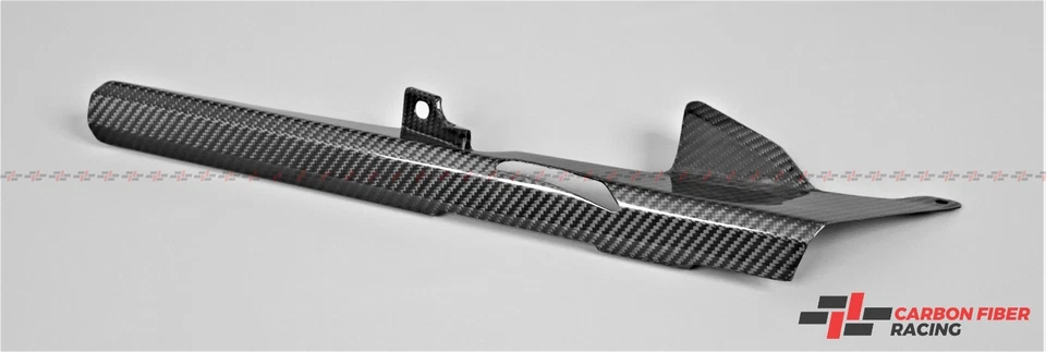 Protector de cadena de fibra de carbono para Kawasaki Z H2 2020-2023 Foto 3 de 3